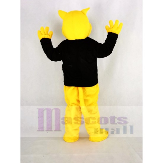 Gato montés amarillo Traje de la mascota en camiseta negra